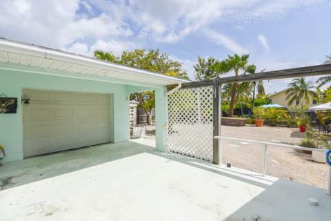 1817 Watson Boulevard, Big Pine Key FL - photo 19 of 49