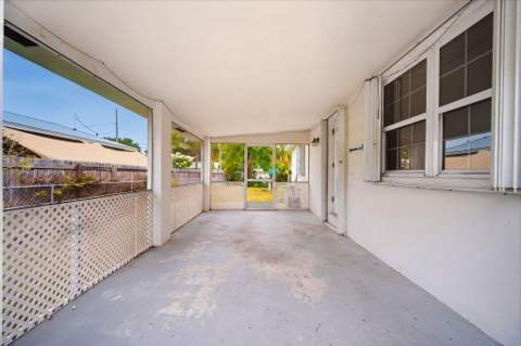 30354 Palm Drive, Big Pine Key FL - photo 24 of 33