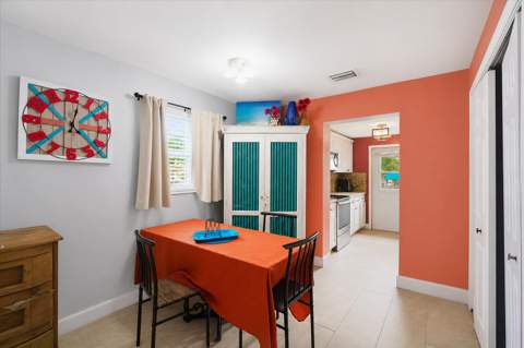 30354 Palm Drive, Big Pine Key FL - photo 11 of 33