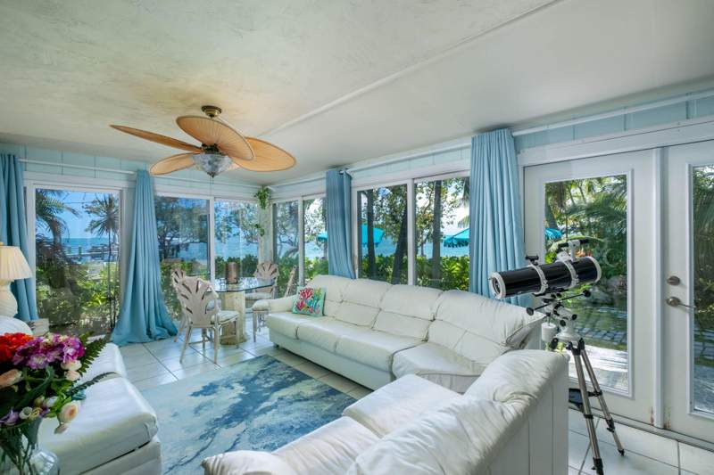 10 bedroom Single Family Residence at 95480 & 90 Overseas Highway, Sunrise Point (95.0), Key Largo — photo 4