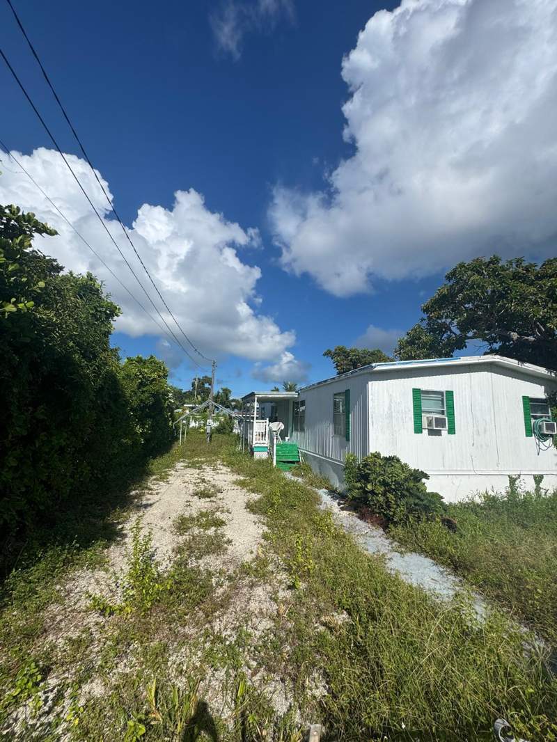 3 bedroom Mobile Home at 13 Judy Place, Largo Gardens (102.0), Key Largo — photo 4