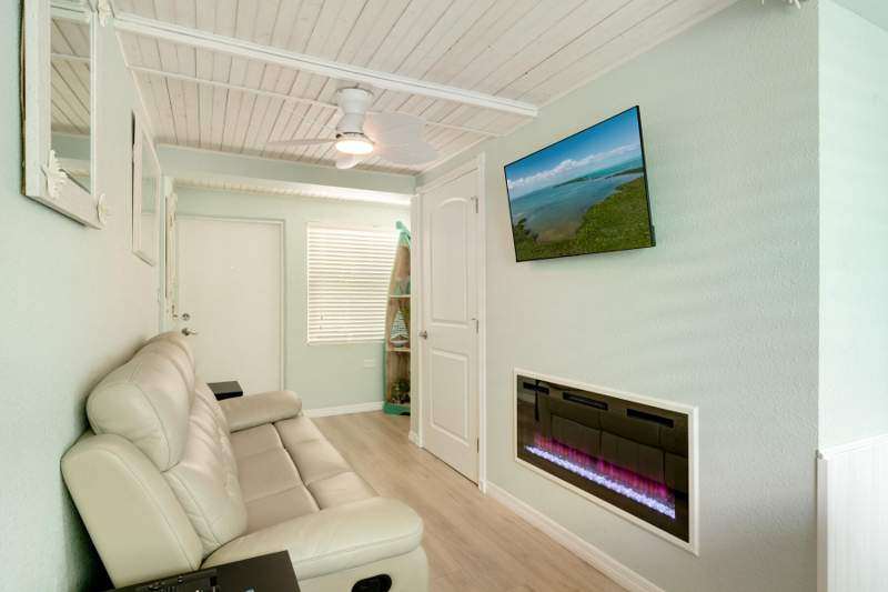 1 bedroom Single Family Residence at 84961 Old Highway #A1, Windy Cove (84.0), Windley Key — photo 5