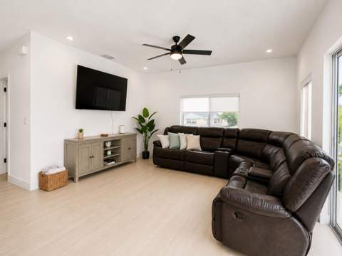 241 Hispanola Road, Key Largo FL - photo 8 of 15
