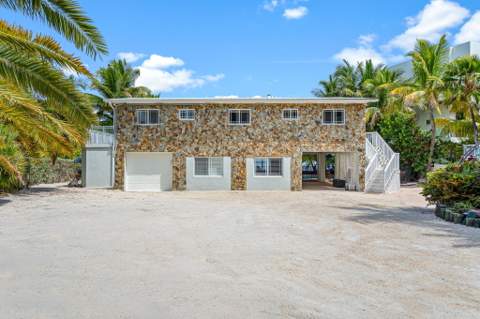 74049 Overseas Highway, Lower Matecumbe FL - photo 8 of 72