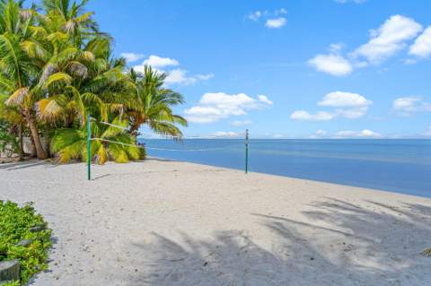 74049 Overseas Highway, Lower Matecumbe FL - photo 6 of 72