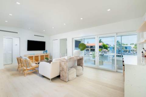 121 Severino Drive, Plantation Key FL - photo 9 of 43