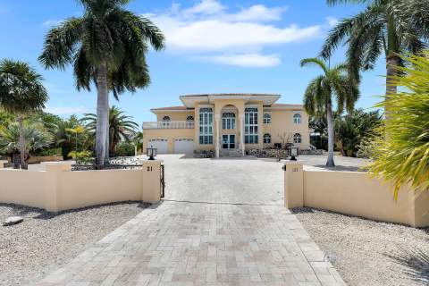 121 Calle Ensueno, Marathon FL - photo 7 of 39