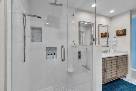 12690 Overseas Highway #Apt 34, Marathon FL - photo 22 of 49