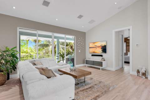 122 S Bahama Drive, Duck Key FL - photo 9 of 61
