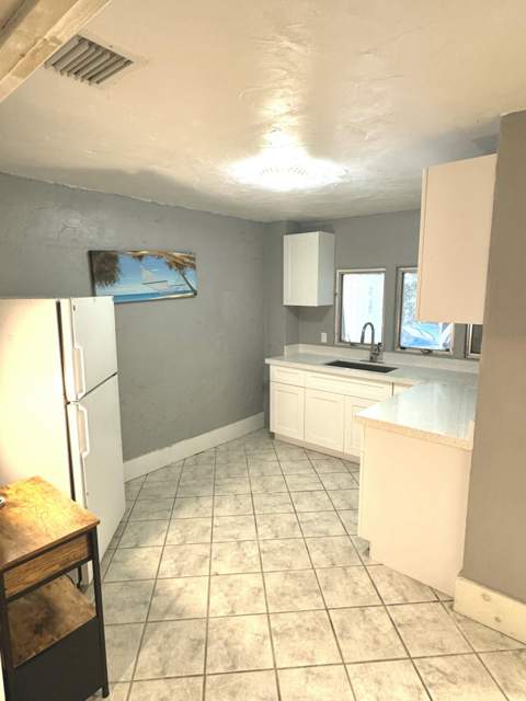 411 Mahogany Avenue, Key Largo FL - photo 17 of 29
