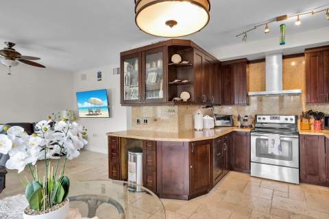 311 Buttonwood Circle, Key Largo FL - photo 15 of 38