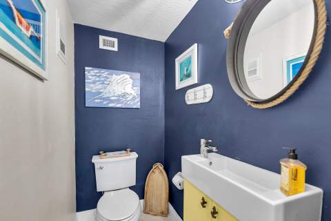 136 Aregood Lane, Plantation Key FL - photo 16 of 49