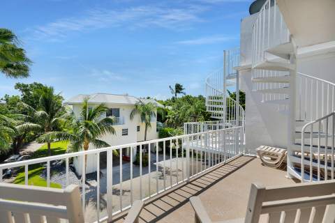 136 Aregood Lane, Plantation Key FL - photo 20 of 49