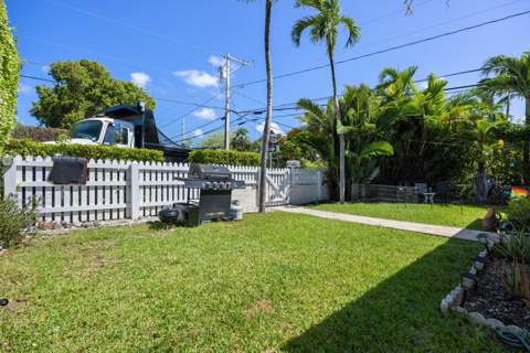 1332 Seminary Street #103, Key West FL - photo 21 of 25