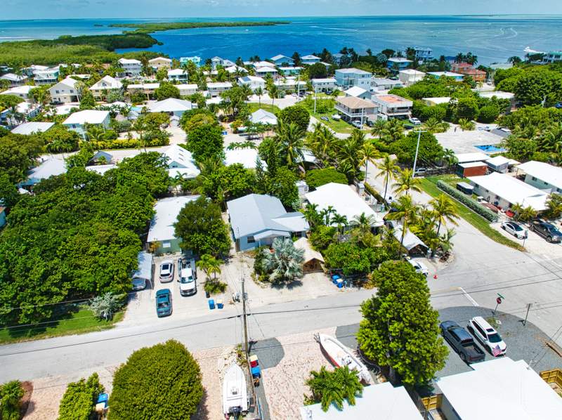 2 bedroom Single Family Residence at 207 Hibiscus Street, Plant Key Colony (90.0), Plantation Key — photo 5
