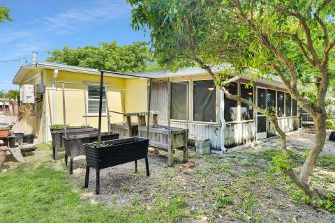 354 96th Street Ocean Street, Marathon FL - photo 6 of 46