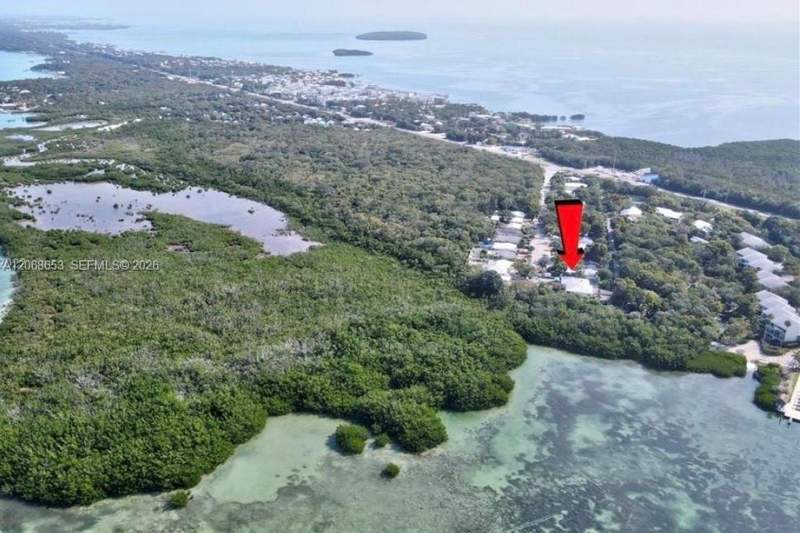 4 bedroom Duplex at 187 & 189 Casa Court Drive, Adobe Casa (94.0), Key Largo — photo 2