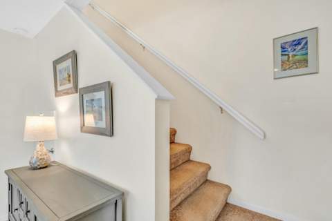 12690 Overseas Highway #Apt 52, Marathon FL - photo 19 of 43
