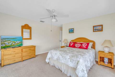 12690 Overseas Highway #Apt 52, Marathon FL - photo 21 of 43
