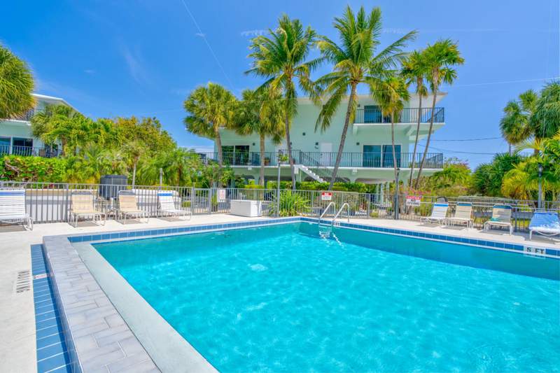 2 bedroom Condominium at 12690 Overseas Highway #Apt 52, Gulfpointe (53.5), Marathon — photo 2