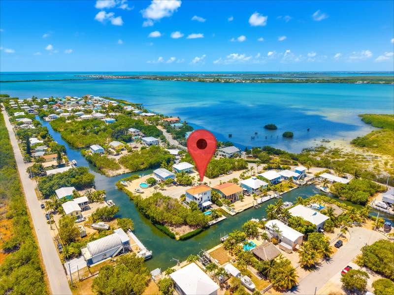 4 bedroom Single Family Residence at 29165 Clover Lane, Eden Pines Colony (29.0), Big Pine Key — photo 5