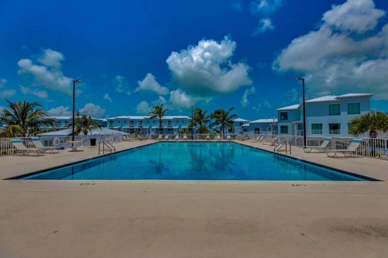 1 bedroom Condominium at 10877 Overseas Highway #Apt 97, Ocean Isles Fishing (52.5), Marathon — photo 3