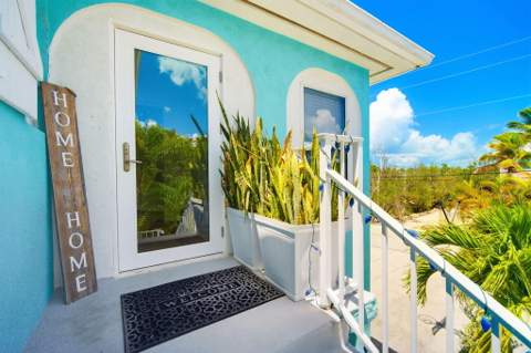 1632 Bogie Drive, Big Pine Key FL - photo 9 of 57
