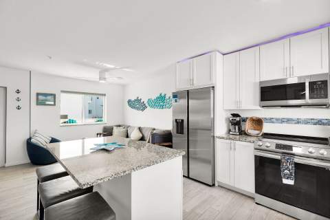 10877 Overseas Highway #Apt 97, Marathon FL - photo 15 of 62