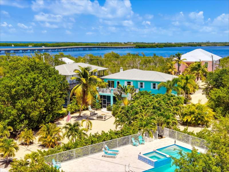 3 bedroom Single Family Residence at 1632 Bogie Drive, Punta Brisa (31.0), Big Pine Key — photo 2