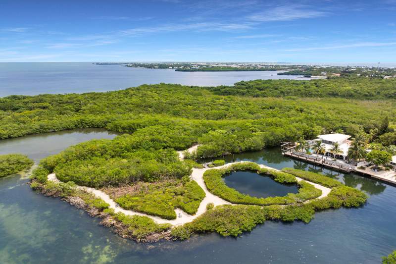 5 bedroom Single Family Residence at 1590 Pelican, Crane Hammock (49.5), Marathon — photo 3