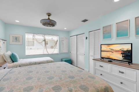 261 3Rd Street, Key Colony FL - photo 23 of 44