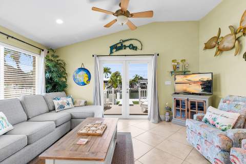 261 3Rd Street, Key Colony FL - photo 15 of 44