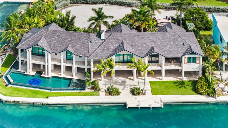 3 bedroom Single Family Residence at 201 W Seaview Drive, Plantation Island (61.0), Duck Key — photo 3