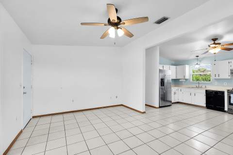 1821 Bittersweet Avenue, Big Pine Key FL - photo 17 of 52