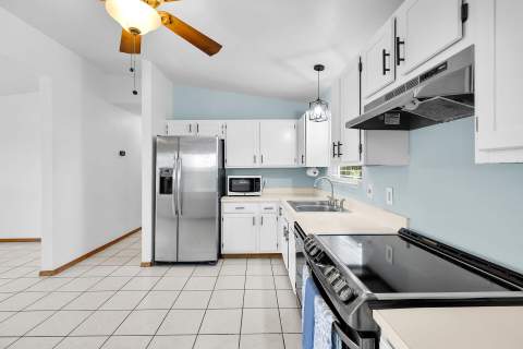 1821 Bittersweet Avenue, Big Pine Key FL - photo 20 of 52