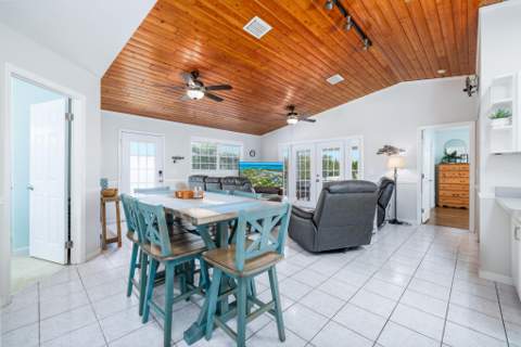 29038 Violet Drive, Big Pine Key FL - photo 16 of 55