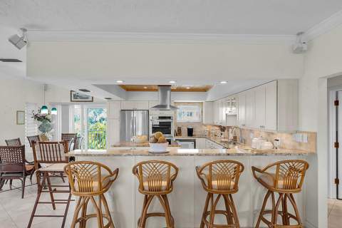 364 E Seaview Drive, Duck Key FL - photo 17 of 55