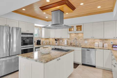 364 E Seaview Drive, Duck Key FL - photo 20 of 55
