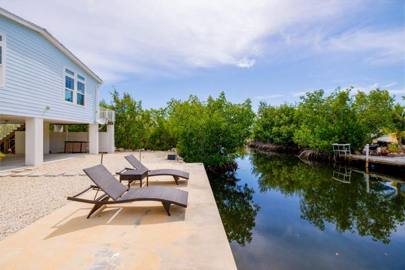 3 bedroom Single Family Residence at 27334 Guadaloupe Lane, Breezeswept Bch Est (27.5), Ramrod Key — photo 3