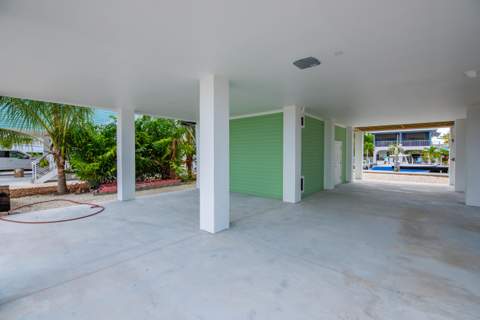 335 Pirates Road, Little Torch Key FL - photo 9 of 38