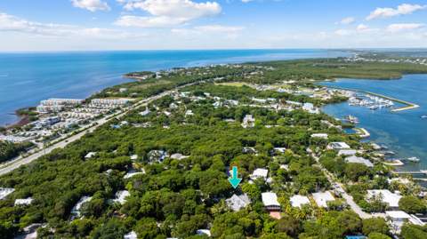 130 Palm Lane, Plantation Key FL - photo 6 of 68