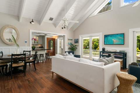 130 Palm Lane, Plantation Key FL - photo 8 of 68