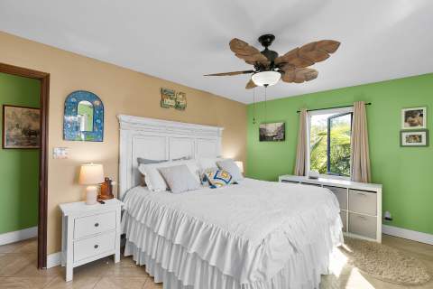29313 Coconut Palm Drive, Big Pine Key FL - photo 20 of 40