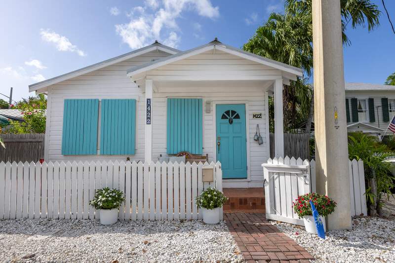 2 bedroom Single Family Residence at 1422 Catherine Street, Moffats Sub (2.0), Key West — photo 2