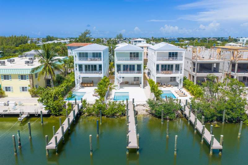 5 bedroom Single Family Residence at 111 Avenue D #2, Coco Plum Beach (54.5), Marathon — photo 3