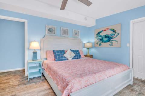 441 10th Street, Key Colony FL - photo 15 of 32