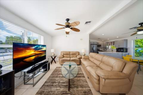 27937 Coral Shores Road, Little Torch Key FL - photo 19 of 49