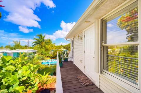 27937 Coral Shores Road, Little Torch Key FL - photo 10 of 49