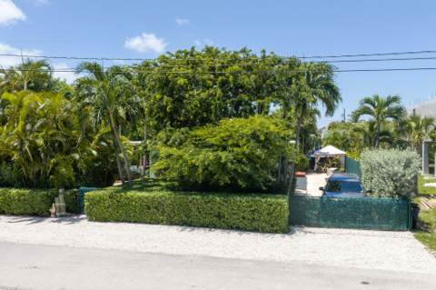 12 Bay Drive, Saddlebunch FL - photo 17 of 84