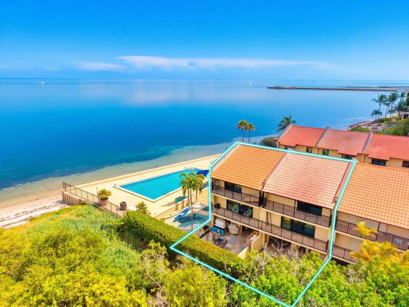 4 bedroom Townhouse at 1616 Atlantic Boulevard #11, Casa Caselles (2.0), Key West — photo 3